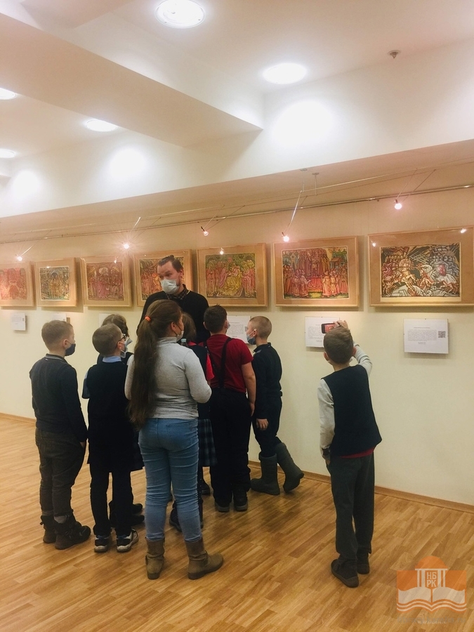 Экскурсия по Национальной библиотеке Республики Карелия для третьеклассников петрозаводской школы №29