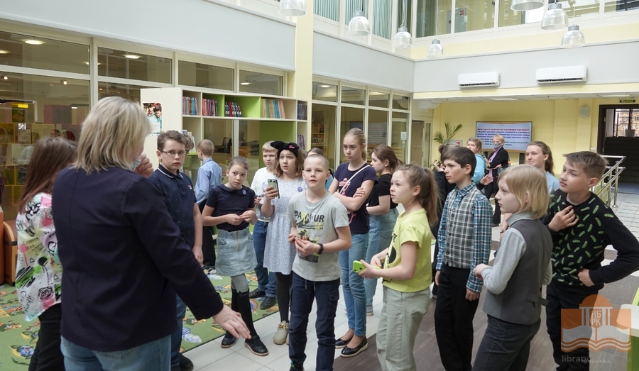 В Национальной библиотеке Карелии побывали четвероклассники из Шуйской школы №1