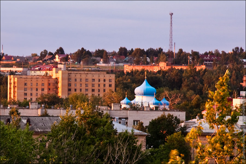 Синие купола Крестовоздвиженского собора