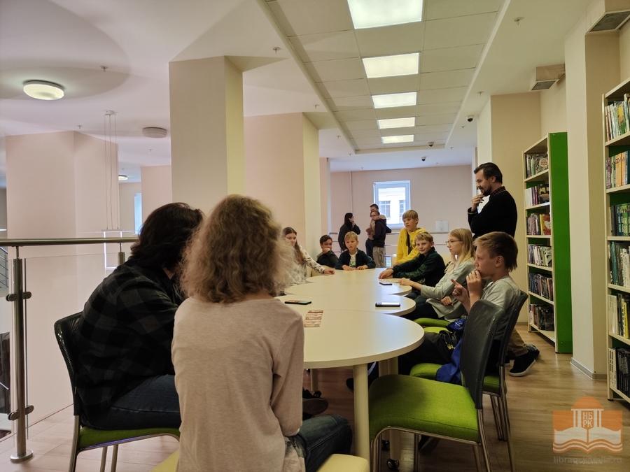 В клубе «FightУм» играем в настолки каждое воскресенье!