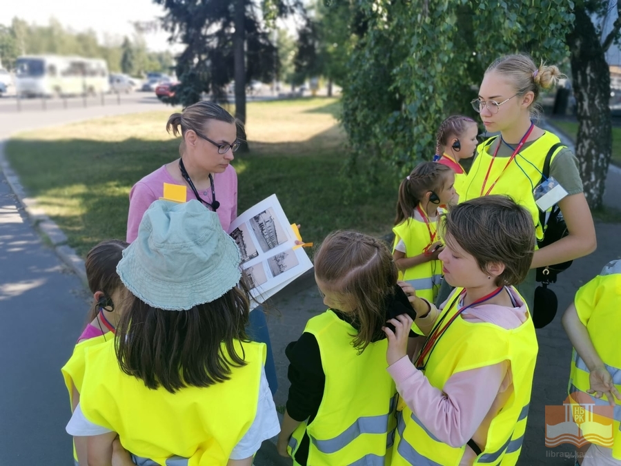На летней программе для детей «Proискусство: как снимается кино?»