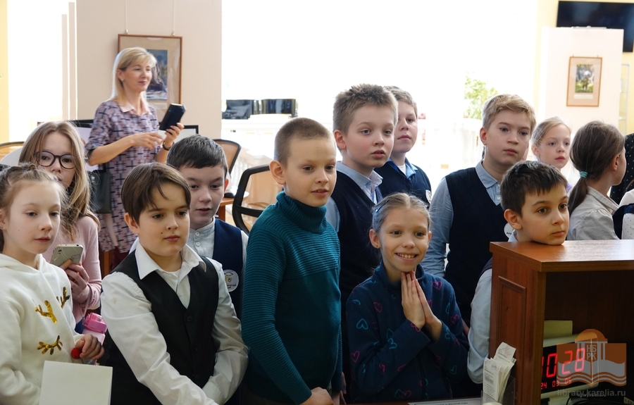 Национальную библиотеку Карелии посетили третьеклассники Академического лицея