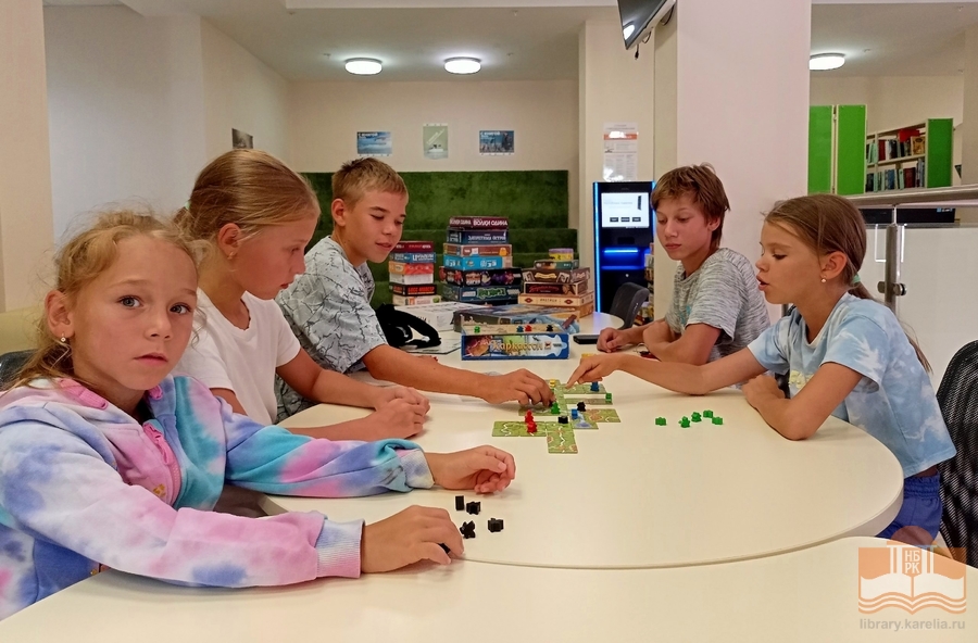 Клуб настольных игр «FightУм» собирает друзей