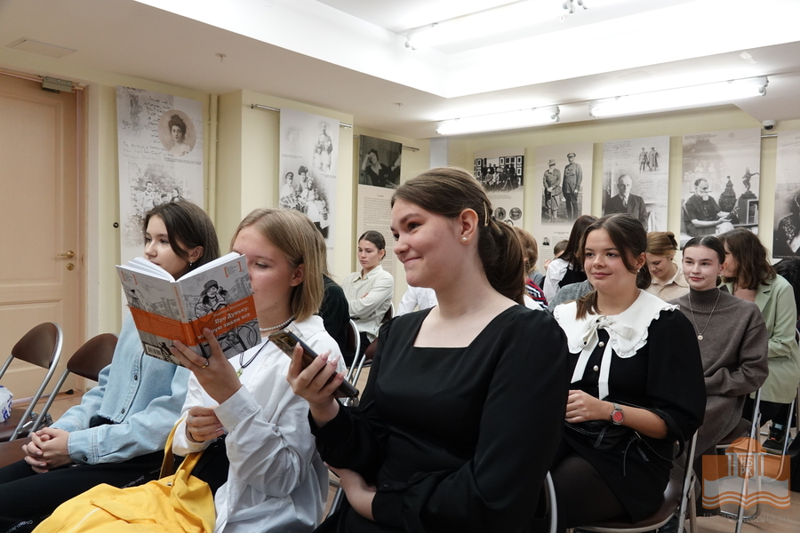 VII городской конкурс чтецов «Сунгуровские чтения: Расширяем горизонты»