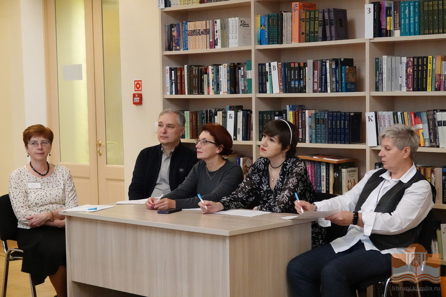 Члены жюри VII городского конкурса чтецов «Сунгуровские чтения: Расширяем горизонты»