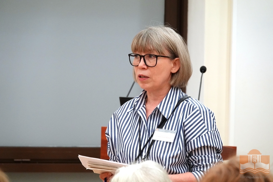 Вступительное слово руководителя кафедрой медицинской литературы Елены Георгиевны Гавриловой