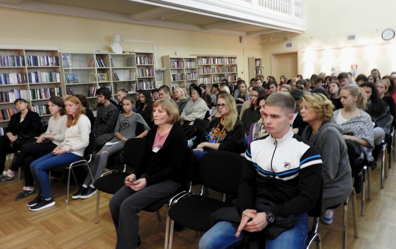 Литературные чтения с Дагмар Лойпольд
